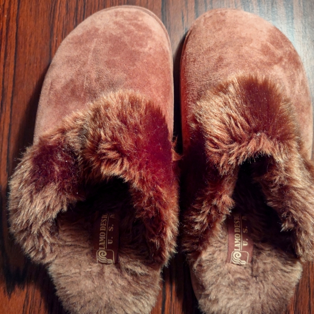 Women's Suede Slippers, size XL